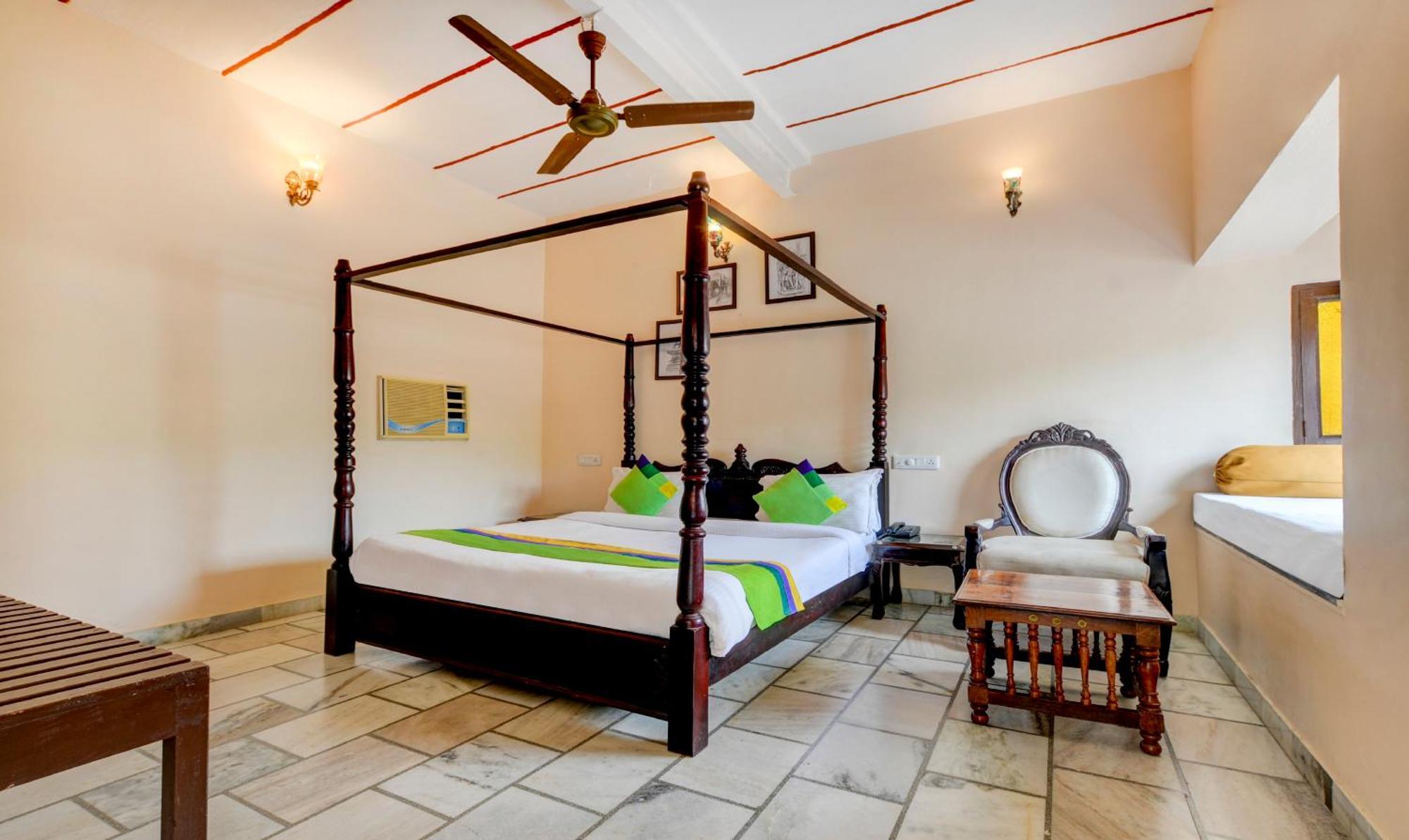 Treebo Kumbhal Castle, 2 Km From Kumbalgarh Fort Kumbhalgarh Exterior photo